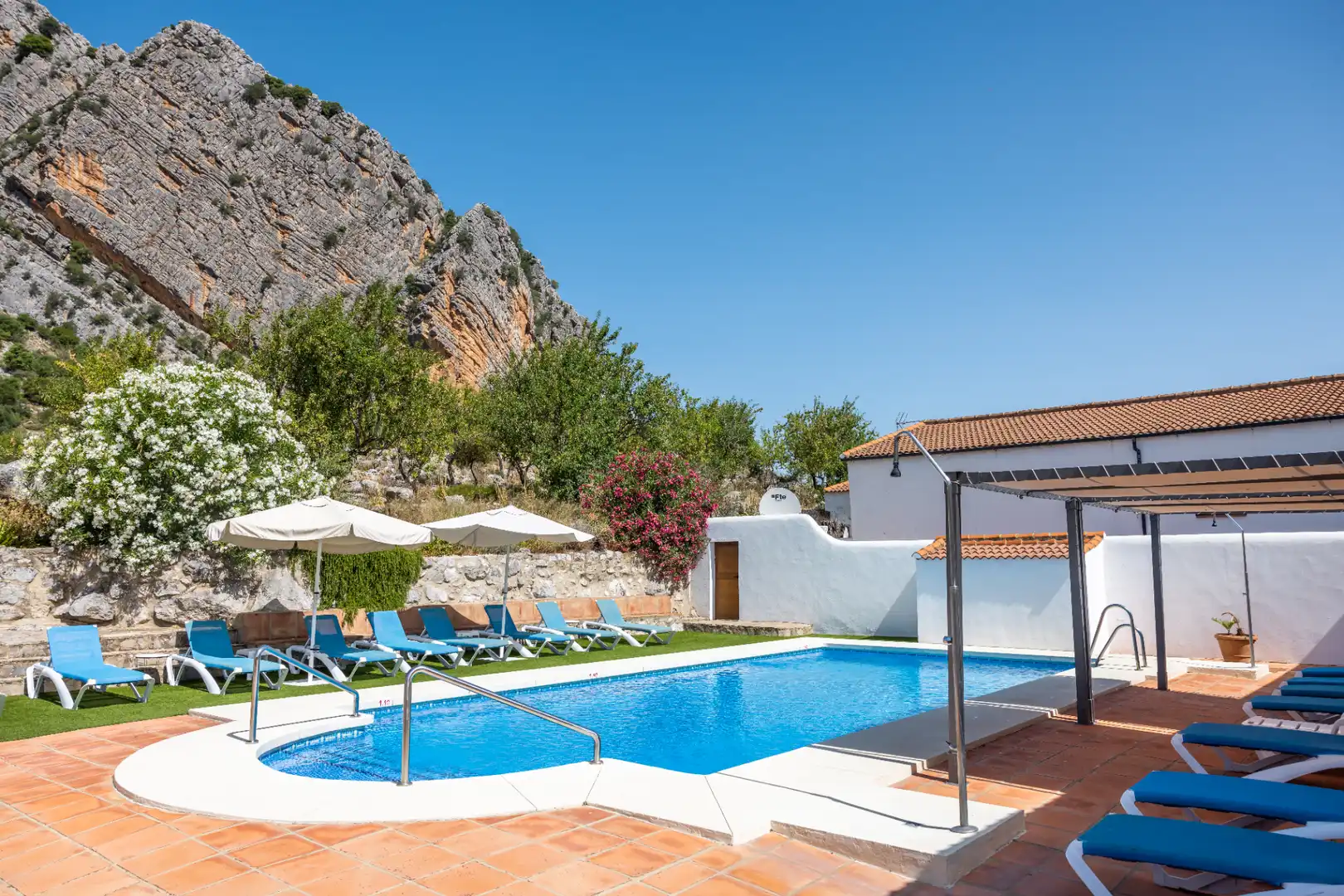 Piscina de Finca rústica en venta en Montejaque con Aire acondicionado, Jardín privado y Terraza