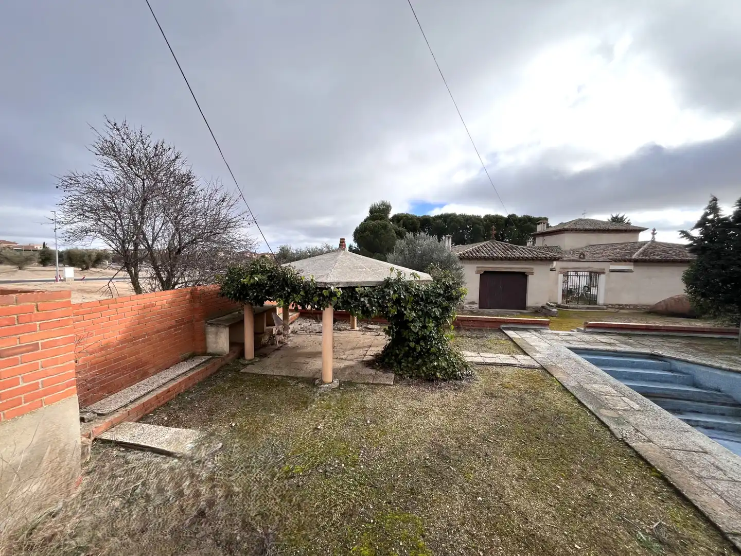 Houses for sale in Cobisa