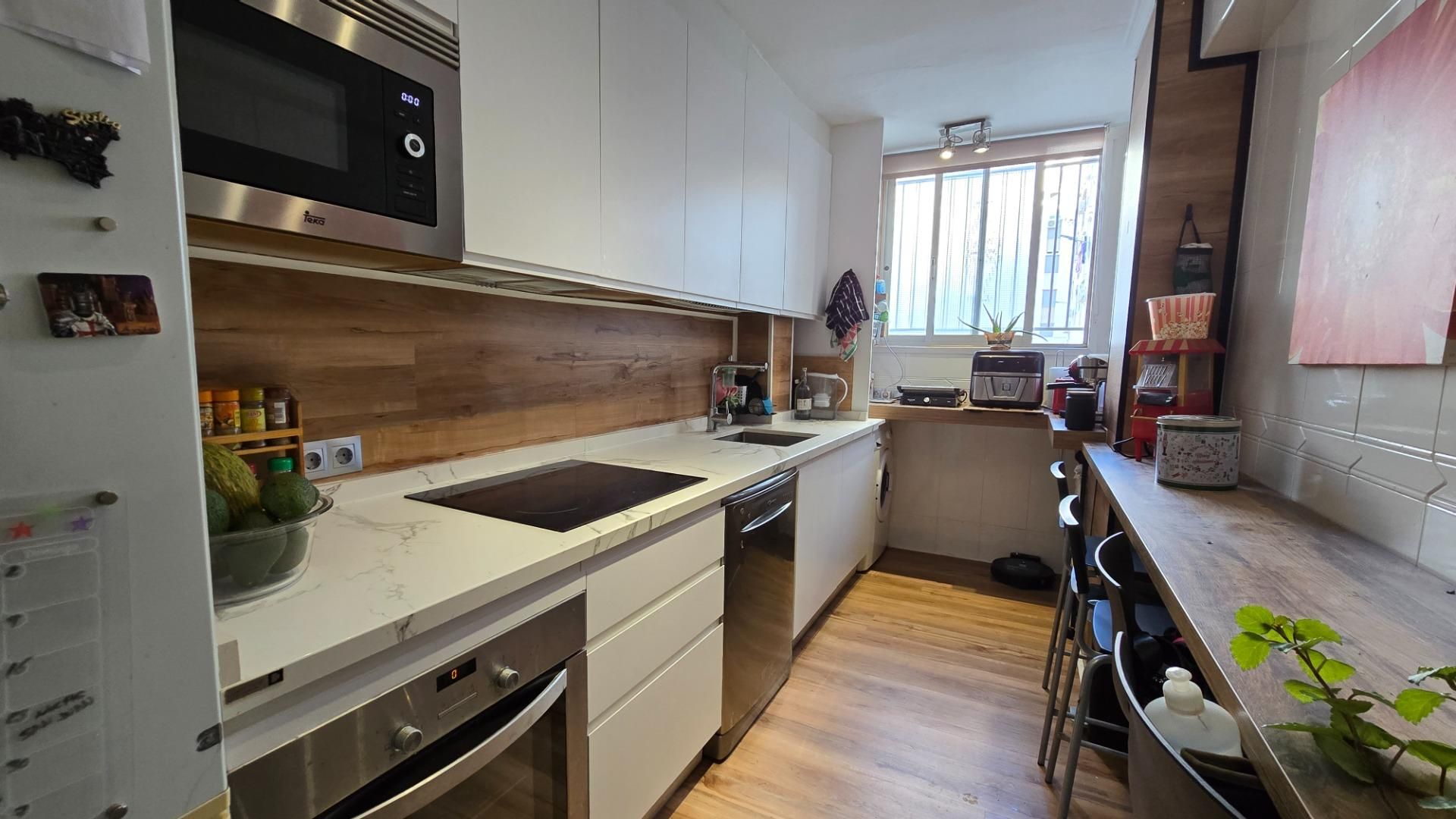 Kitchen of Planta baja for sale in Torremolinos  with Air Conditioner, Terrace and Balcony