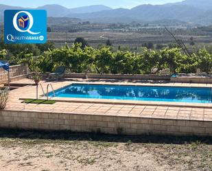 Swimming pool of House or chalet for sale in Elda  with Air Conditioner, Heating and Terrace