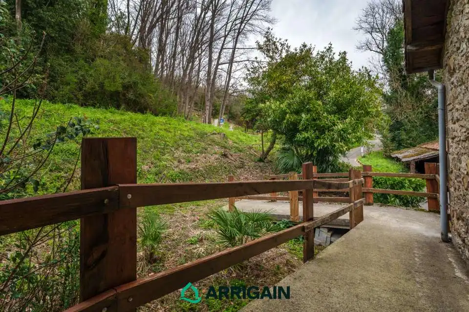 Jardí de Casa o xalet en venda en Donostia - San Sebastián  amb Calefacció, Jardí privat i Traster