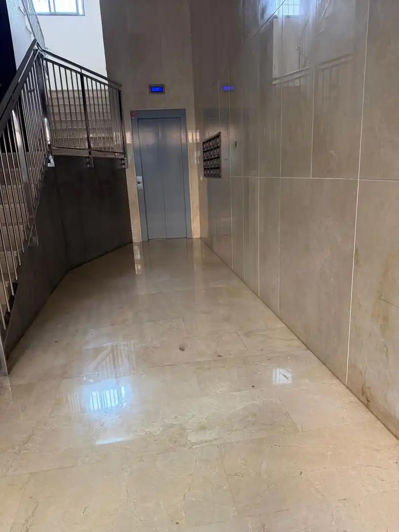 Pis amb ascensor en venda a Calle POETA SERRANO CLAVERO, imagen 4