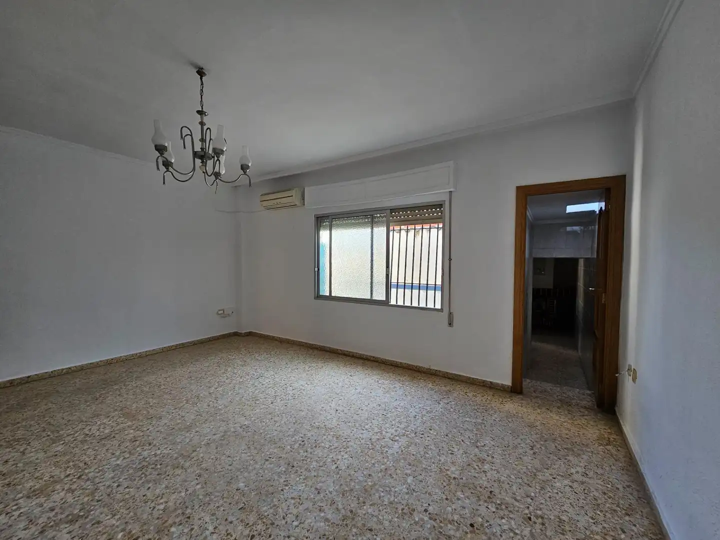 Sala de estar de Casa o chalet en venta en San Antonio de Benagéber con Terraza y Trastero