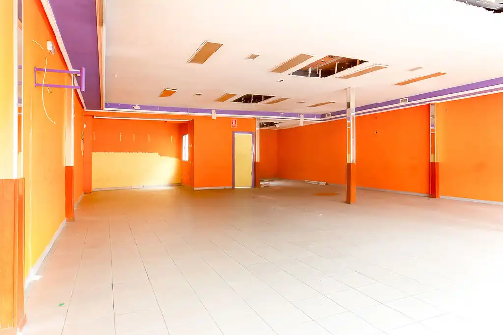 Local commercial à vendre à C/ Miguel Hernández, imagen 6
