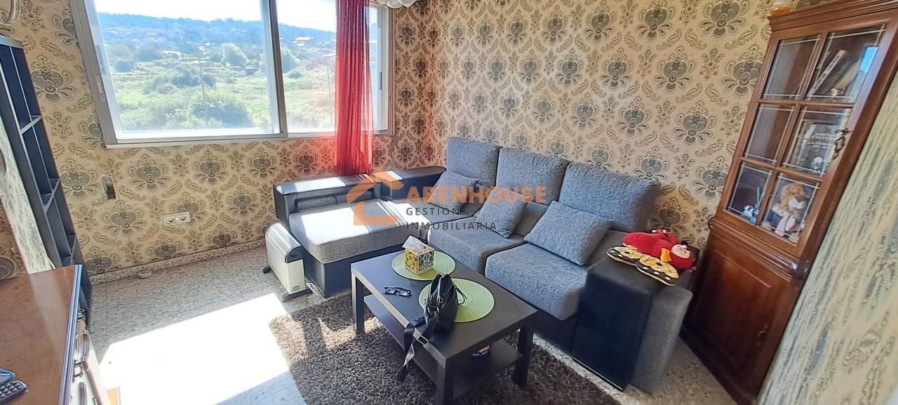 Living room of Flat for sale in Ourense Capital   with Heating and Furnished