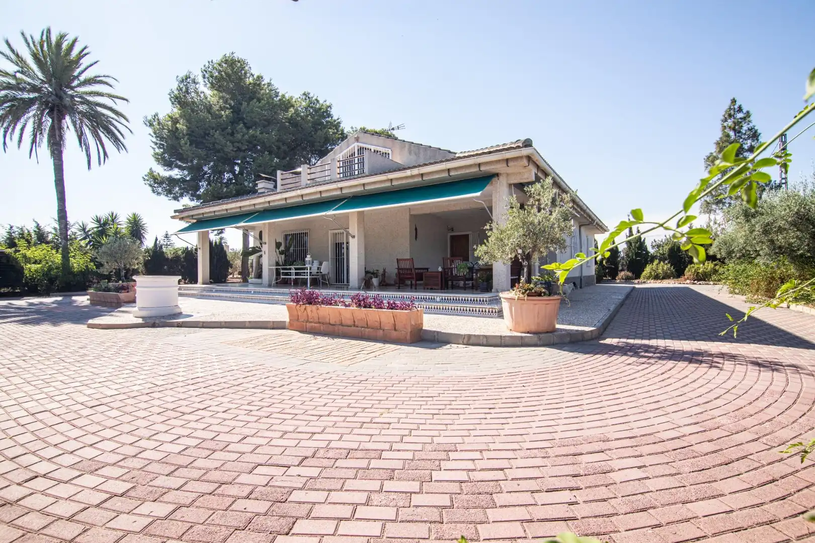 Detached house with pool for sale in ALTABIX