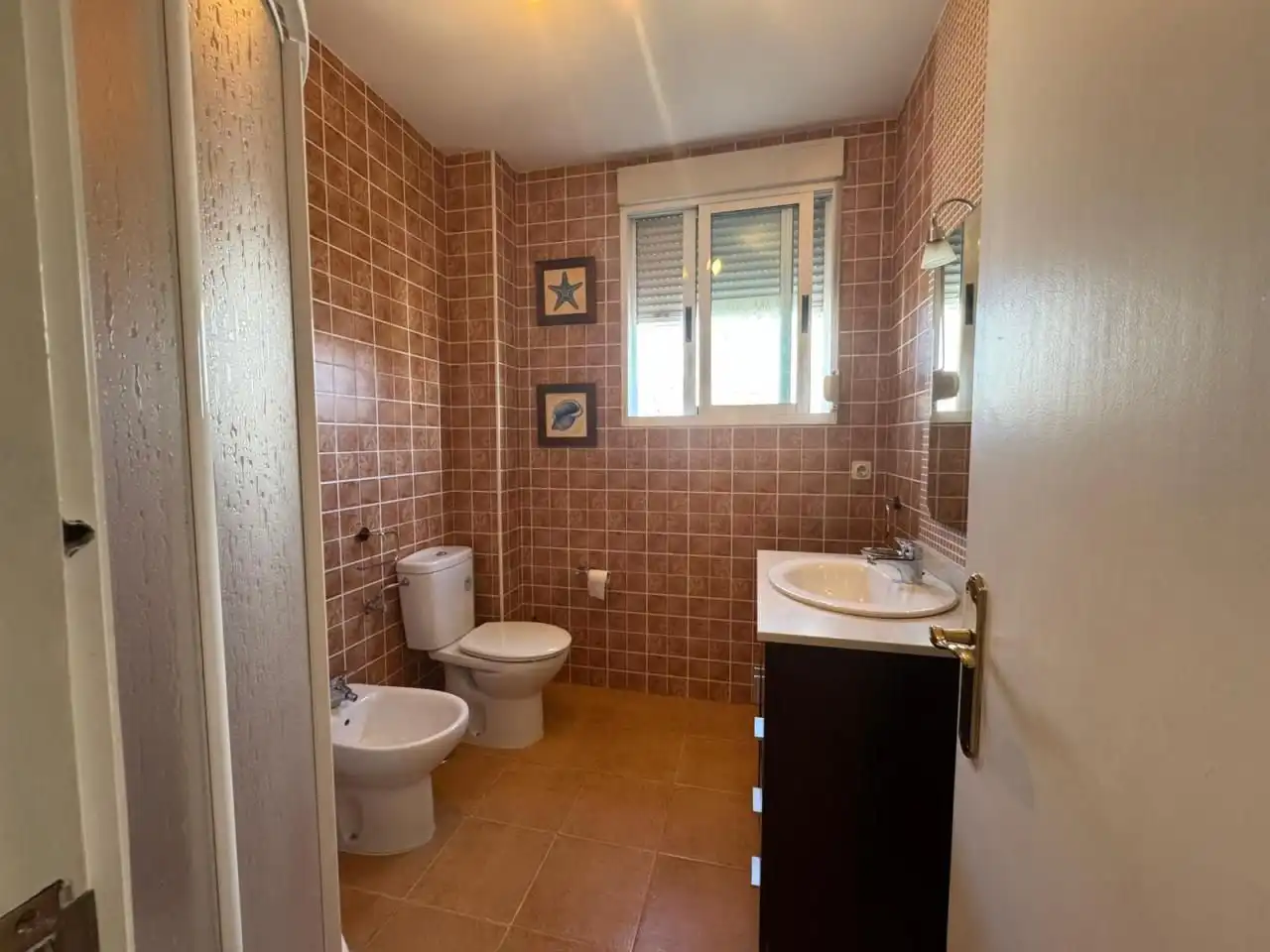 Badezimmer von Wohnung zur Miete in Vigo  mit Heizung und Möbliert