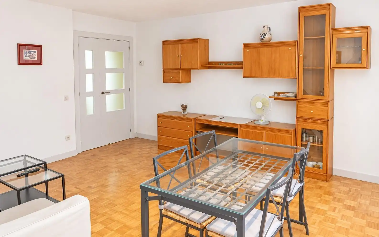 Comedor de Piso en venta en Madrid con Calefacción