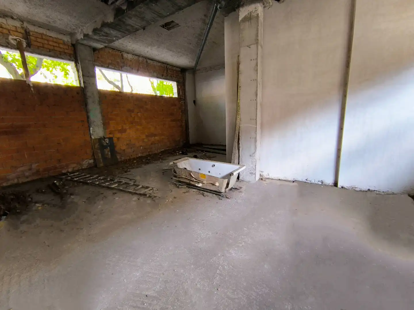 Ground floor for sale in Palencia  with Storage room