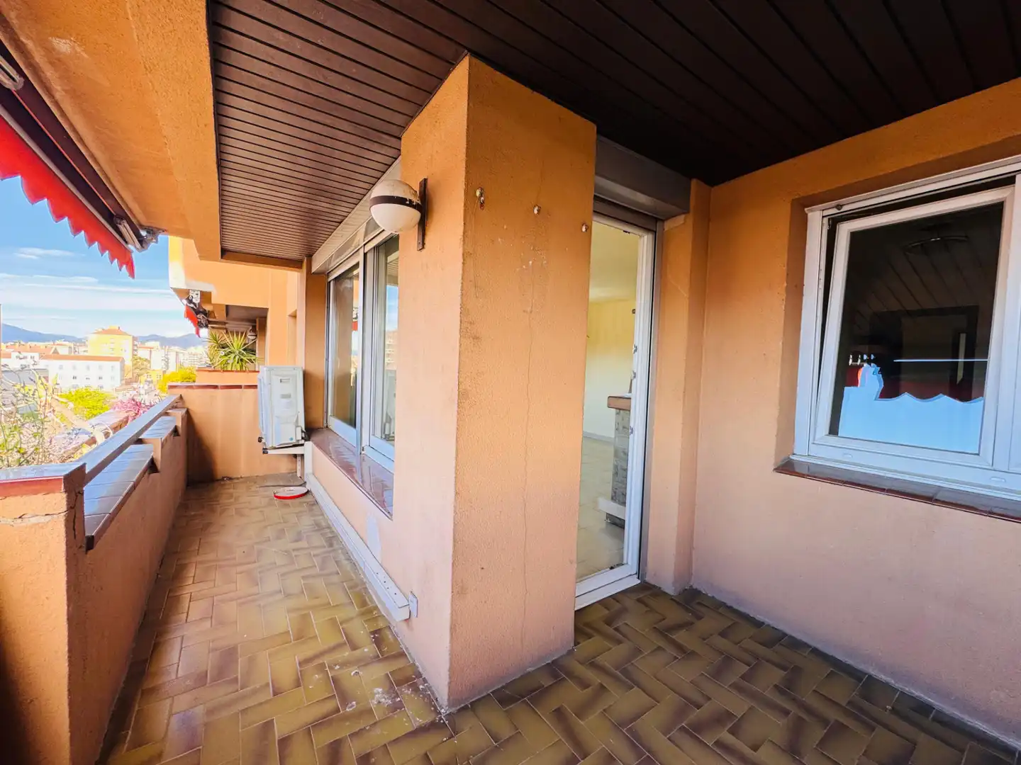 Balcony of Flat for sale in Girona  with Air Conditioner, Heating and Terrace