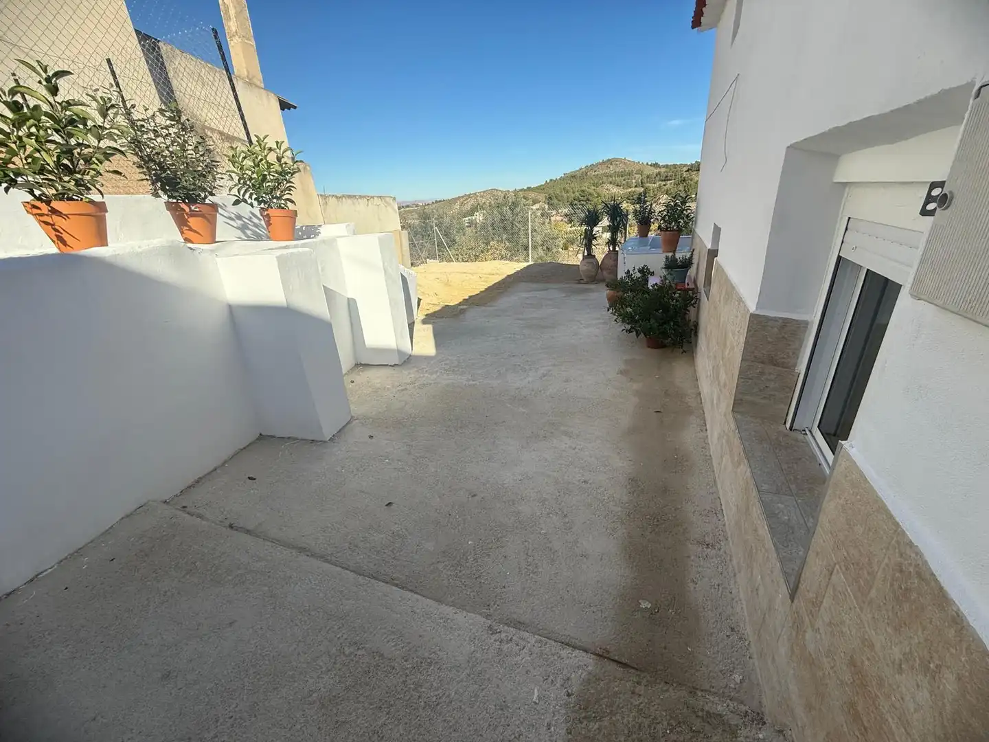 Vista exterior de Casa o xalet en venda en Cehegín amb Aire condicionat, Jardí privat i Terrassa