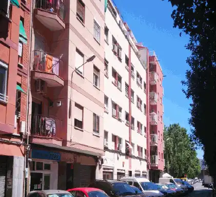 Exterior view of Flat for sale in L'Hospitalet de Llobregat