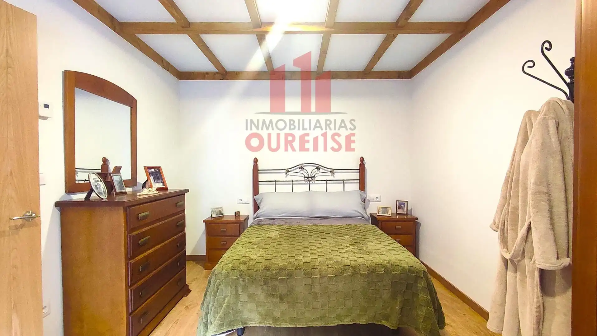 Dormitori de Casa o xalet en venda en Baños de Molgas amb Calefacció, Jardí privat i Moblat