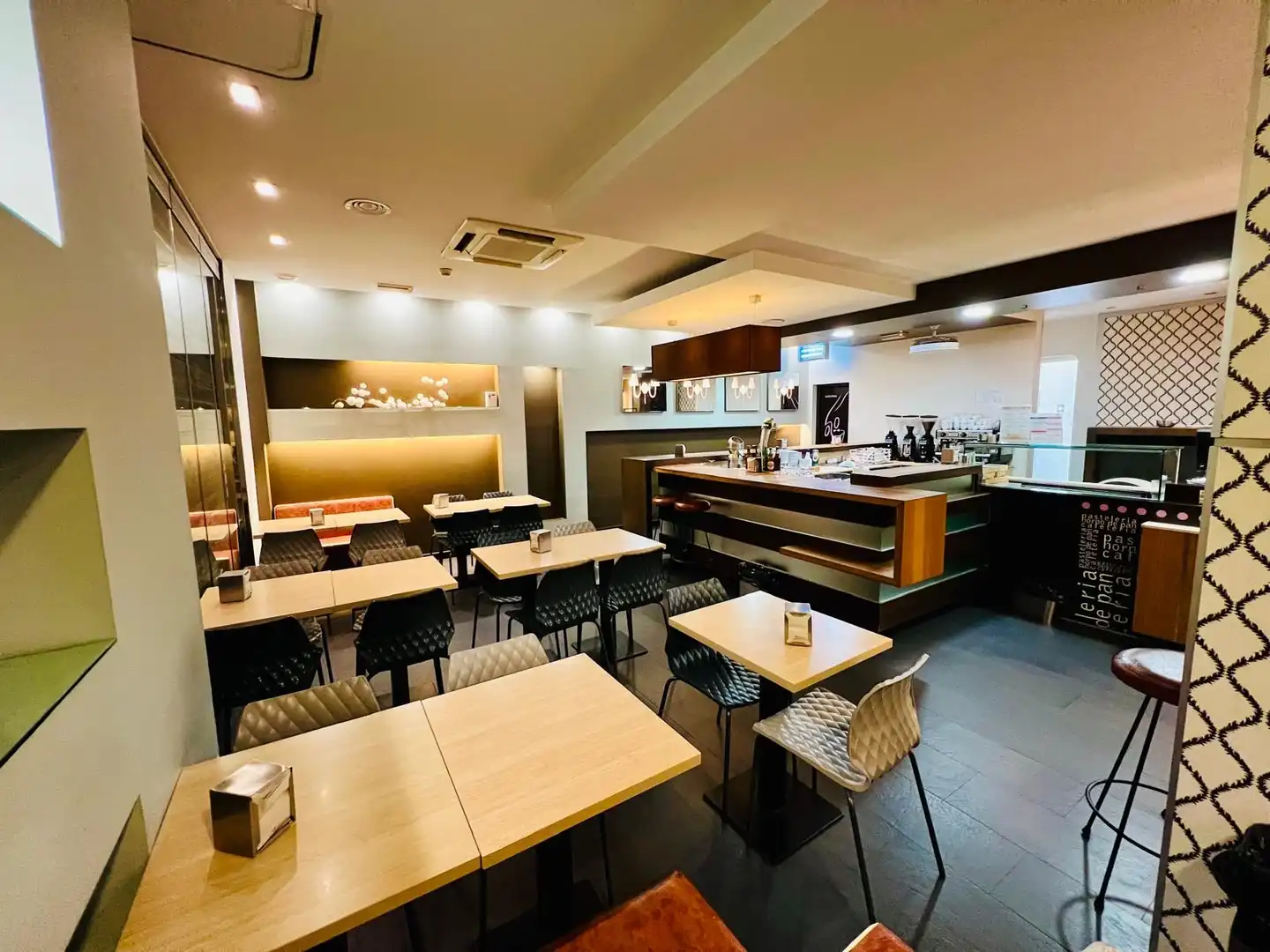 Nave industrial en venta en Arganda del Rey con Calefacción y Alarma