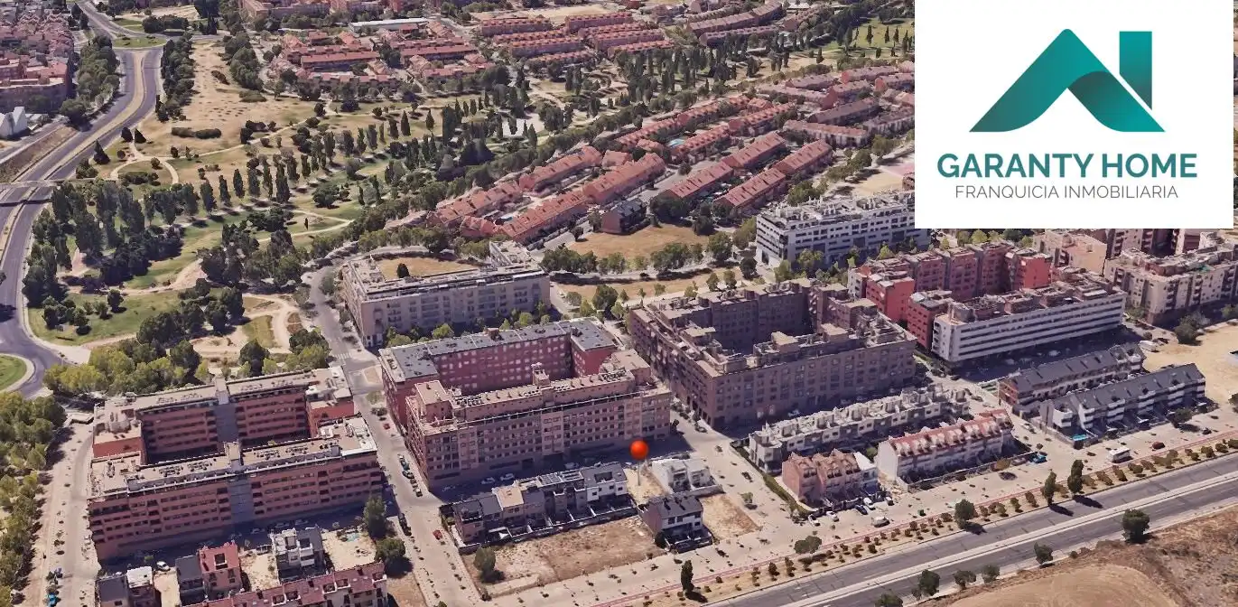 Terrenos y solares en venta en Calle de Bruselas 42, imagen 3