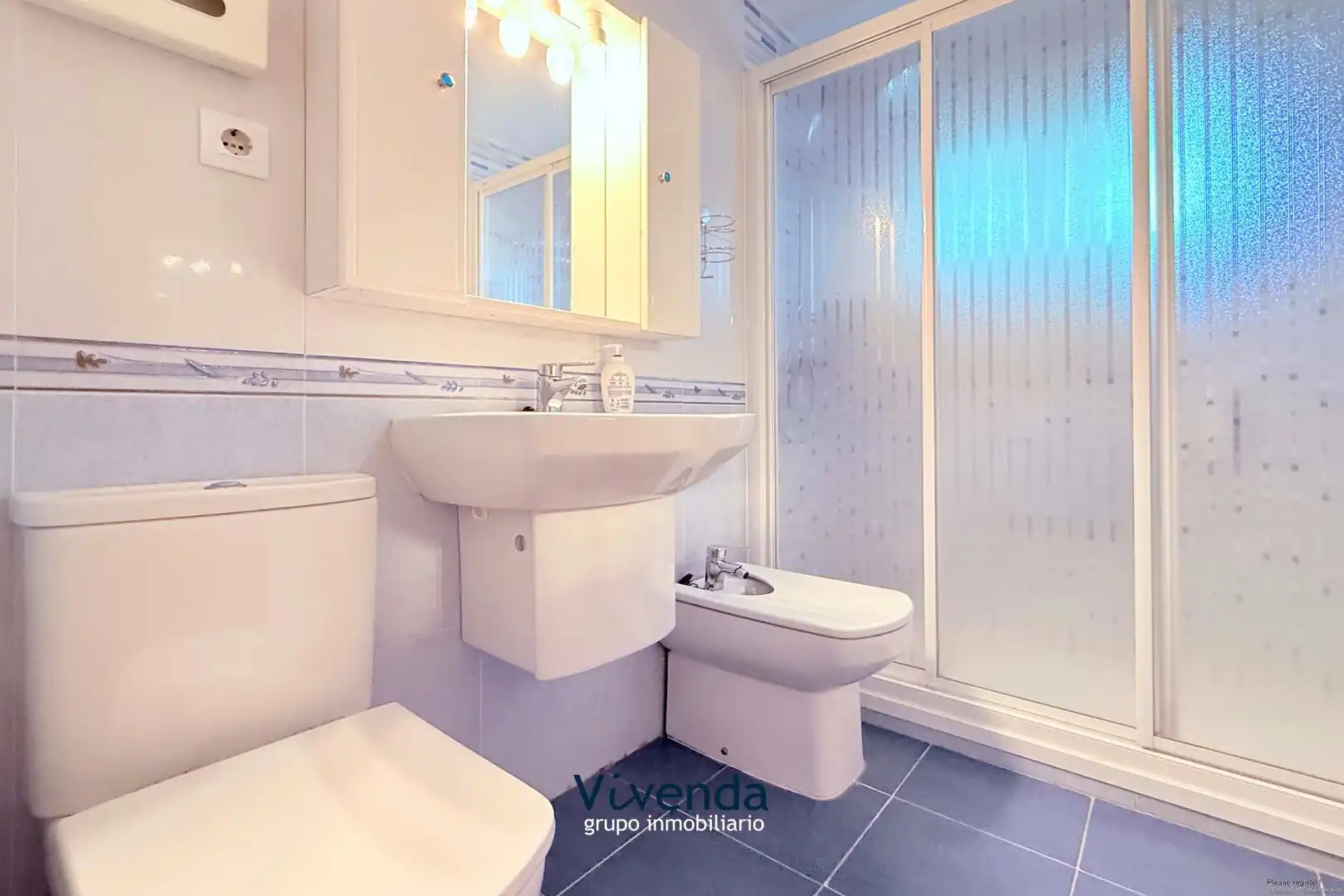 Baño de Piso en venta en Norte - Universidad