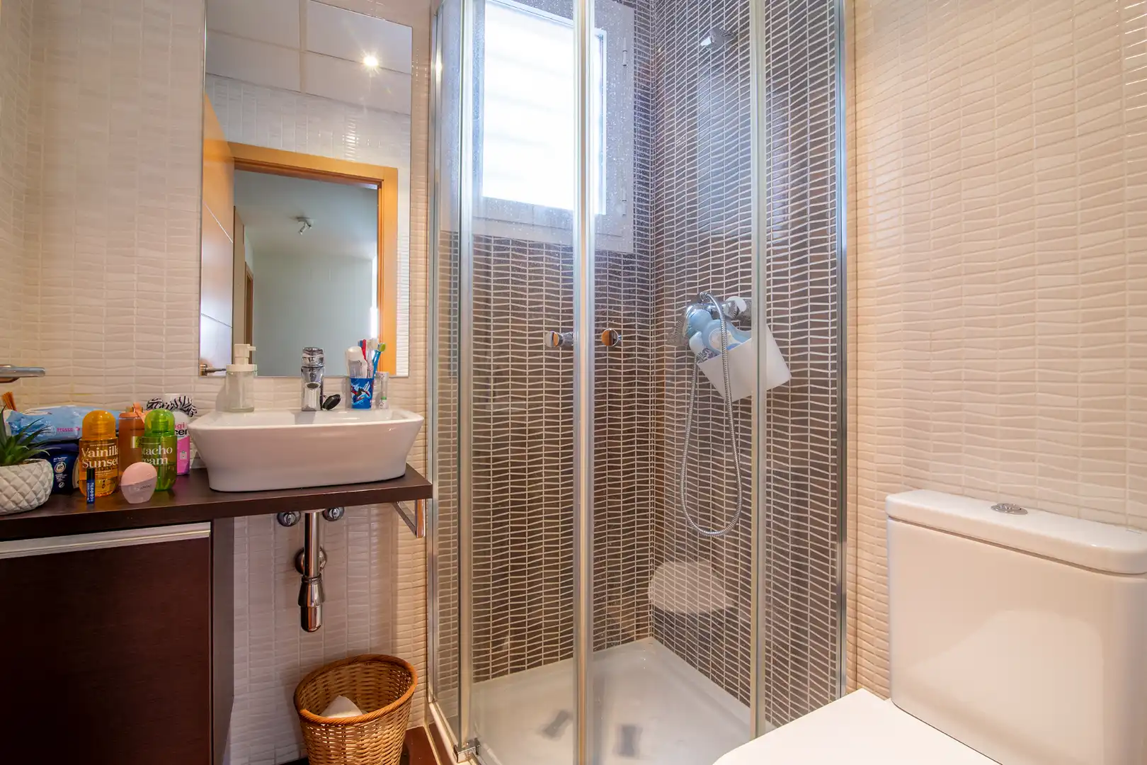 Bathroom of Houses for sale in Móstoles  with Air Conditioner, Heating and Terrace