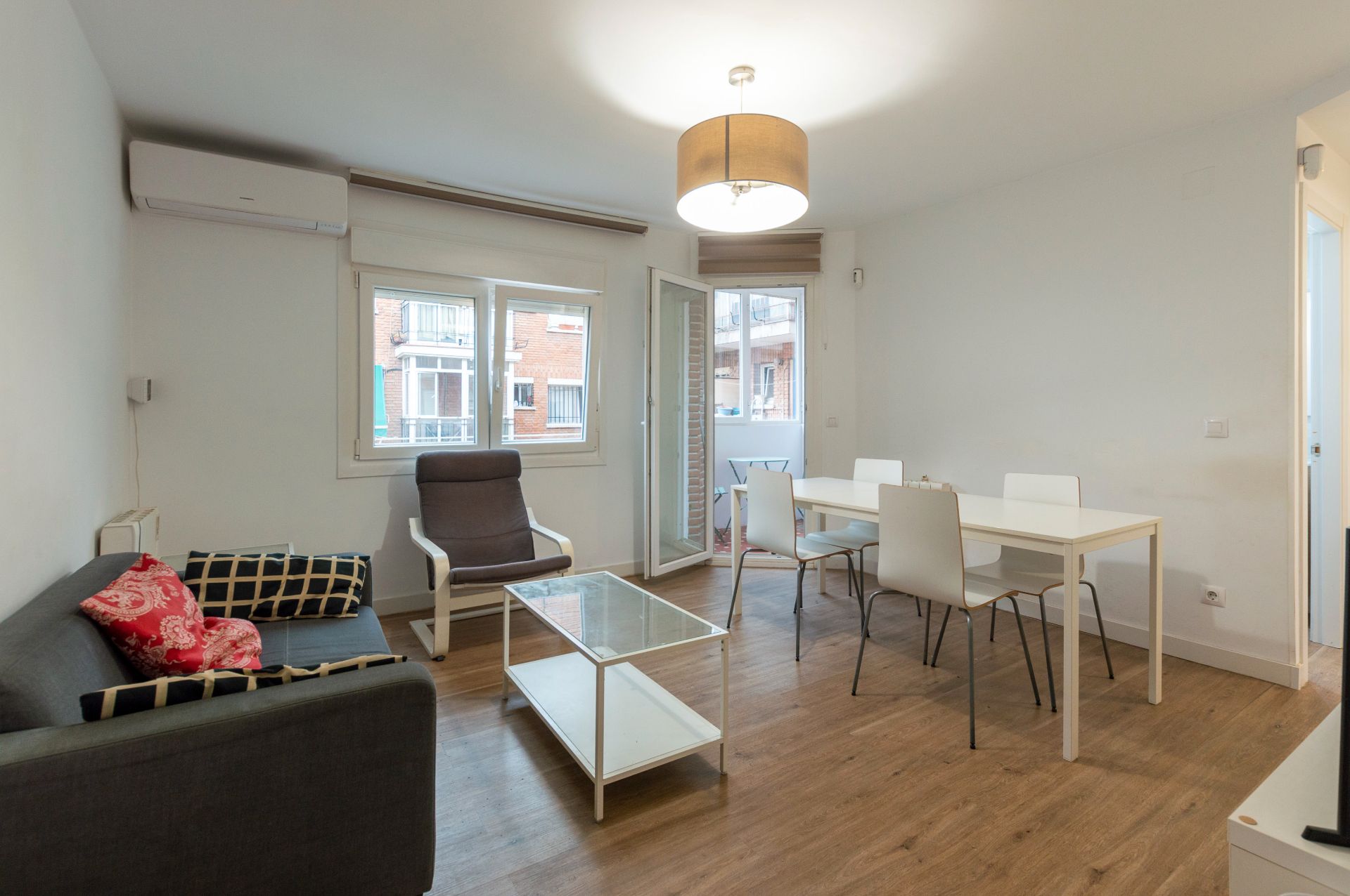 Flat to rent in Travesía de Huertas, Estación - Parque O'Donnell, Alcalá de Henares