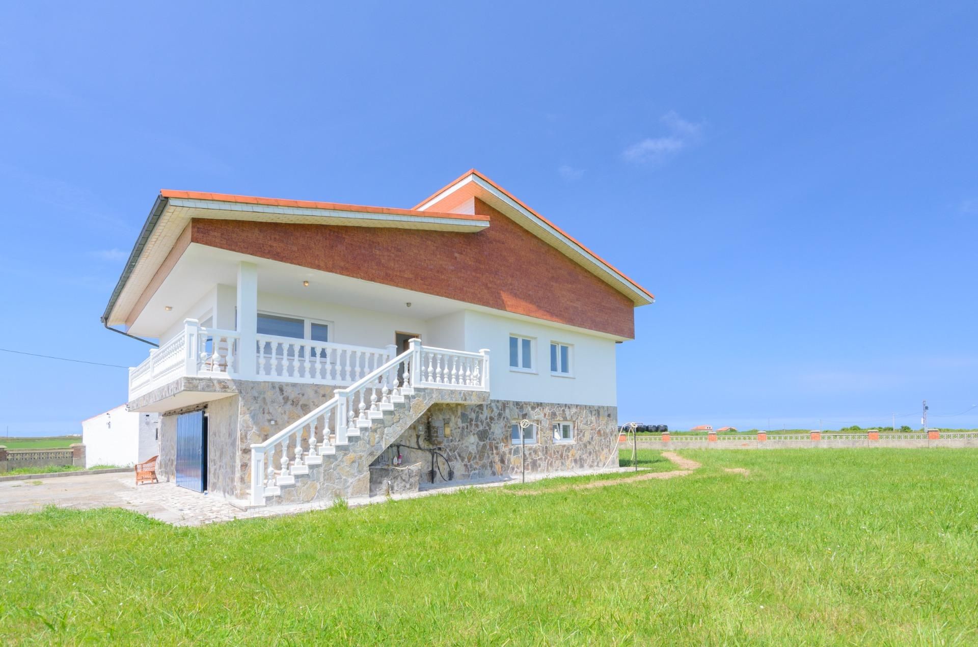 Exterior view of House or chalet for sale in Gozón  with Heating, Private garden and Terrace