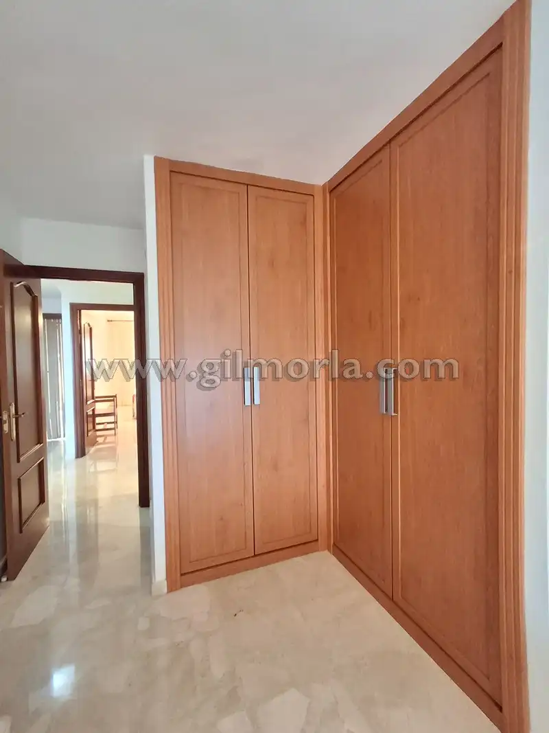 Habitación de Piso de alquiler en Vélez-Málaga con Terraza y Amueblado