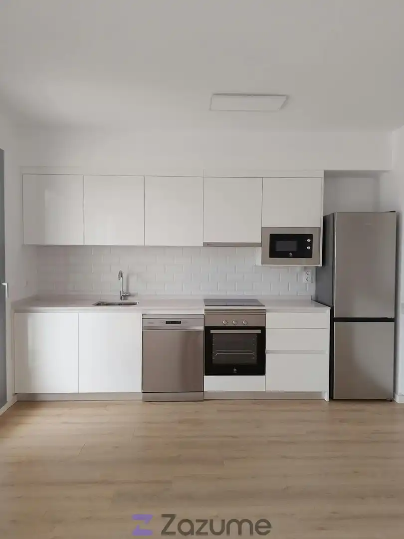 Küche von Wohnung zur Miete in Dos Hermanas mit Klimaanlage, Heizung und Privatgarten