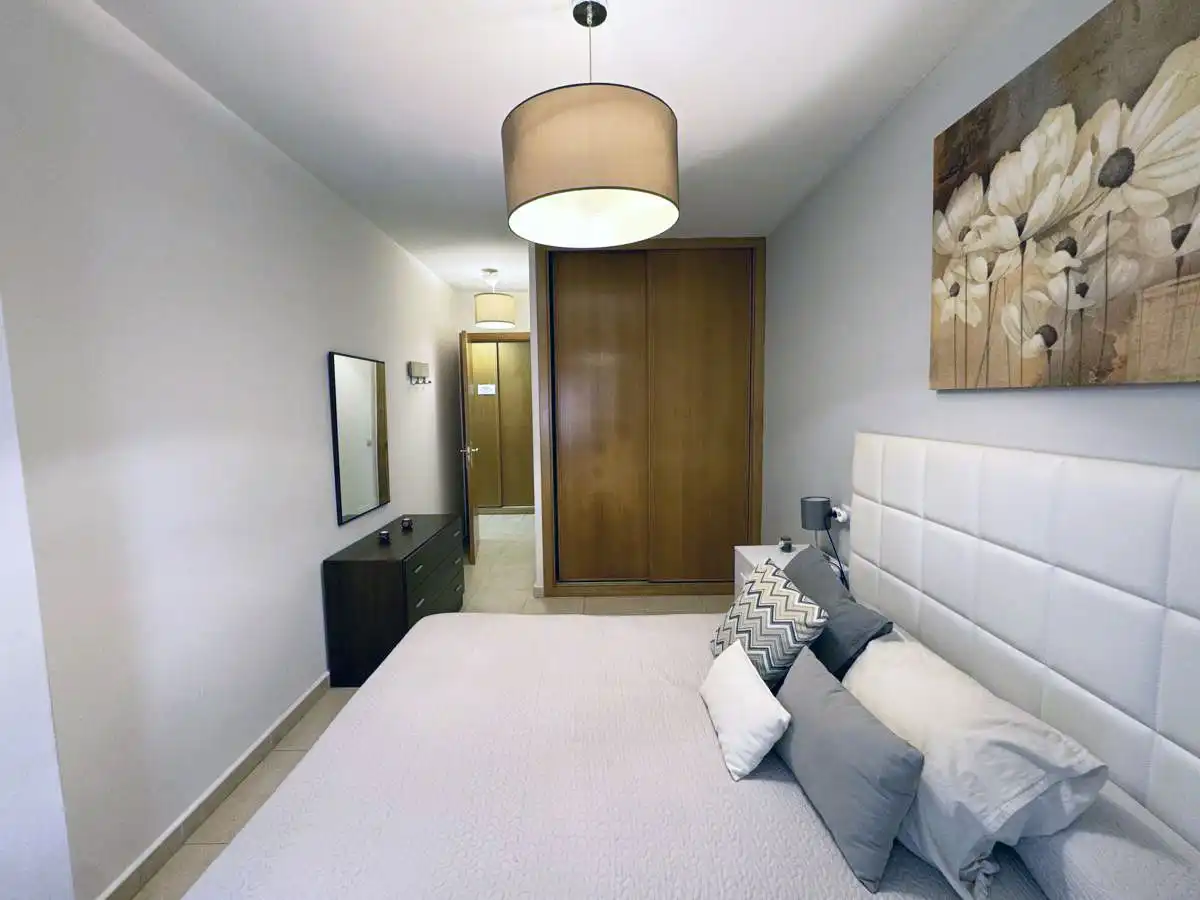 Habitación de Apartamento en venta en Llanes con Calefacción, Terraza y Trastero