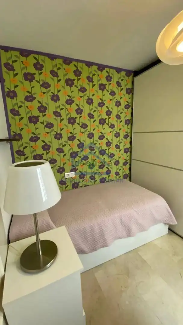 Appartement avec piscine à louer à Genil, imagen 31