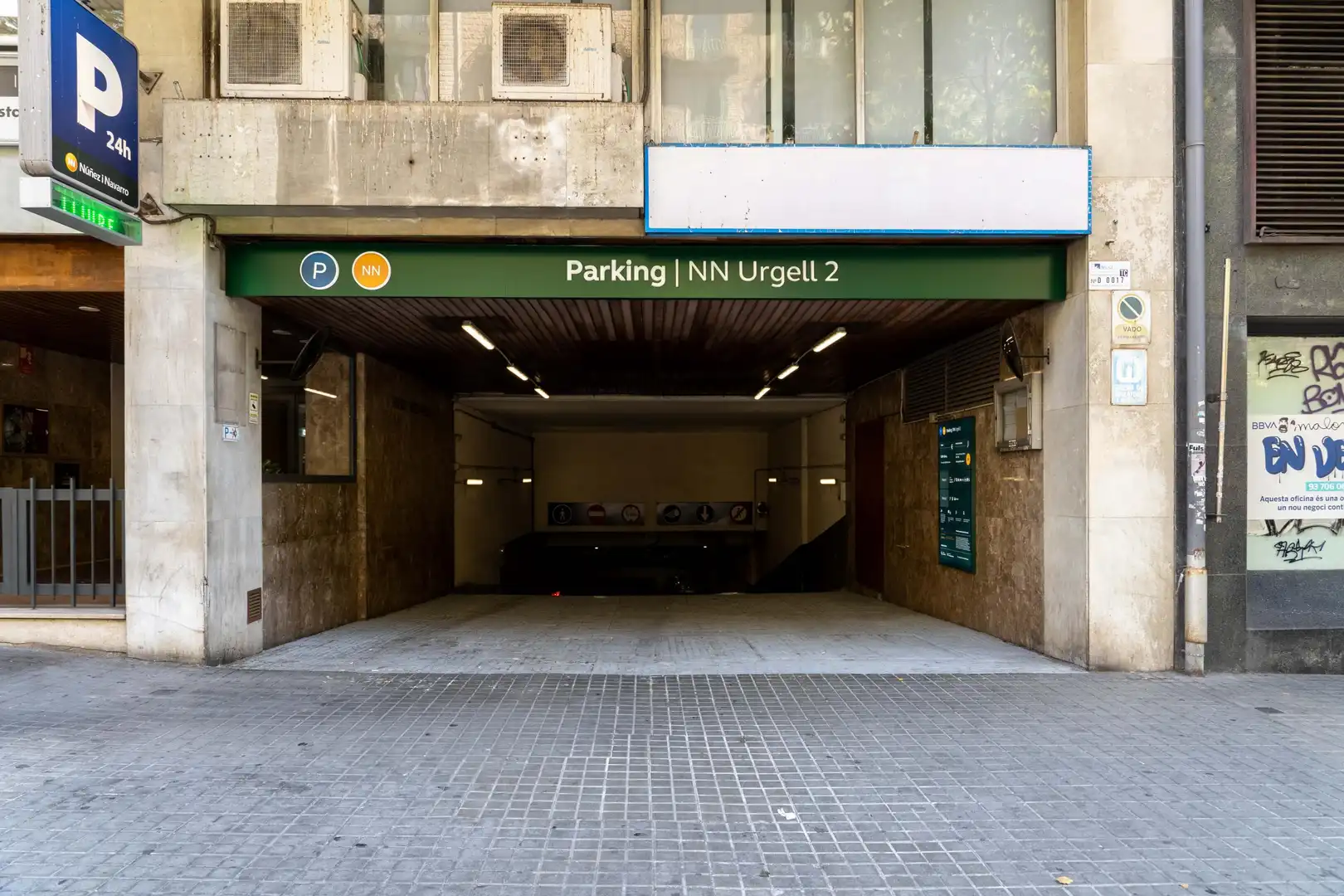 Einzelparkplatz zur Miete in CALLE COMTE URGELL 154, imagen 2
