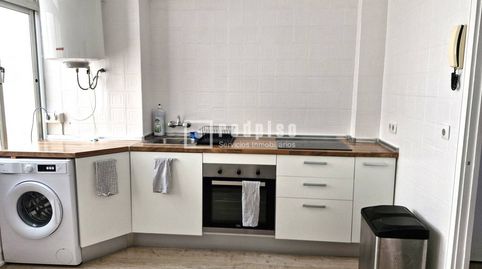 Foto 4 von Wohnung zur Miete in Martiricos - La Roca - La Rosaleda, Málaga Capital