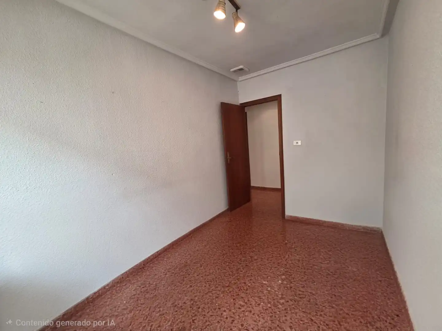 Wohnung zum Verkauf in Elda mit Balkon