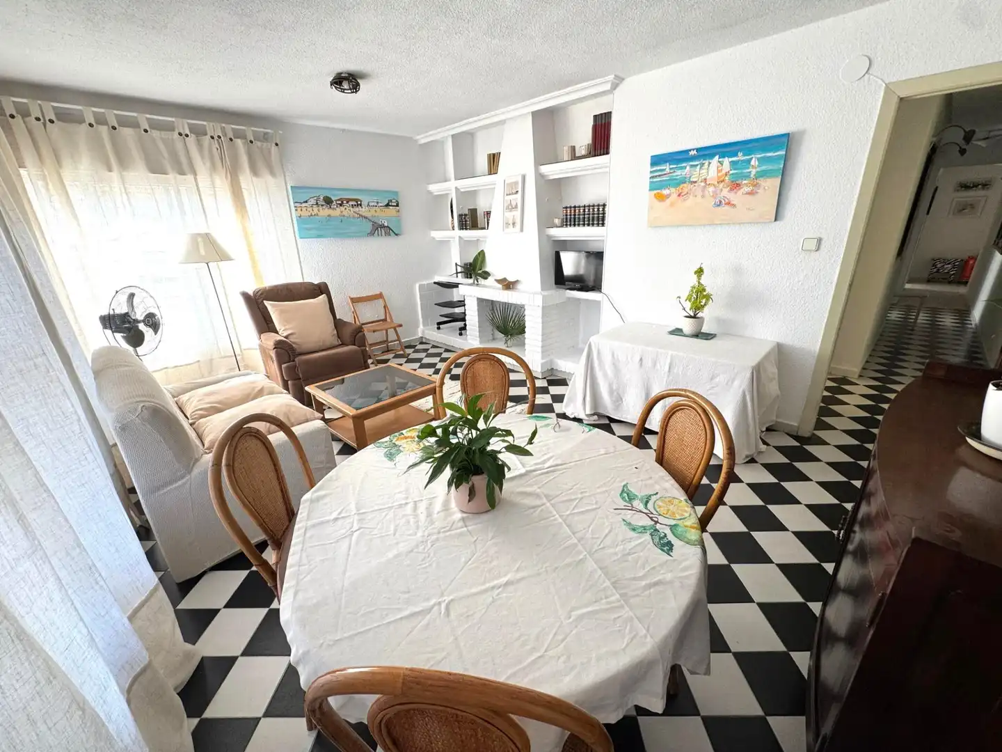 Esszimmer von Erdgeschoss zum Verkauf in Punta Umbría mit Möbliert
