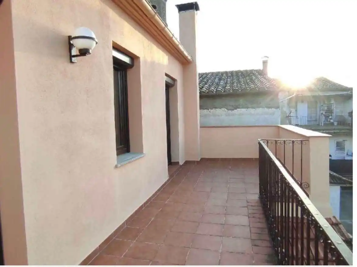 Casa con terrazza in vendita a Montagut i Oix, imagen 2