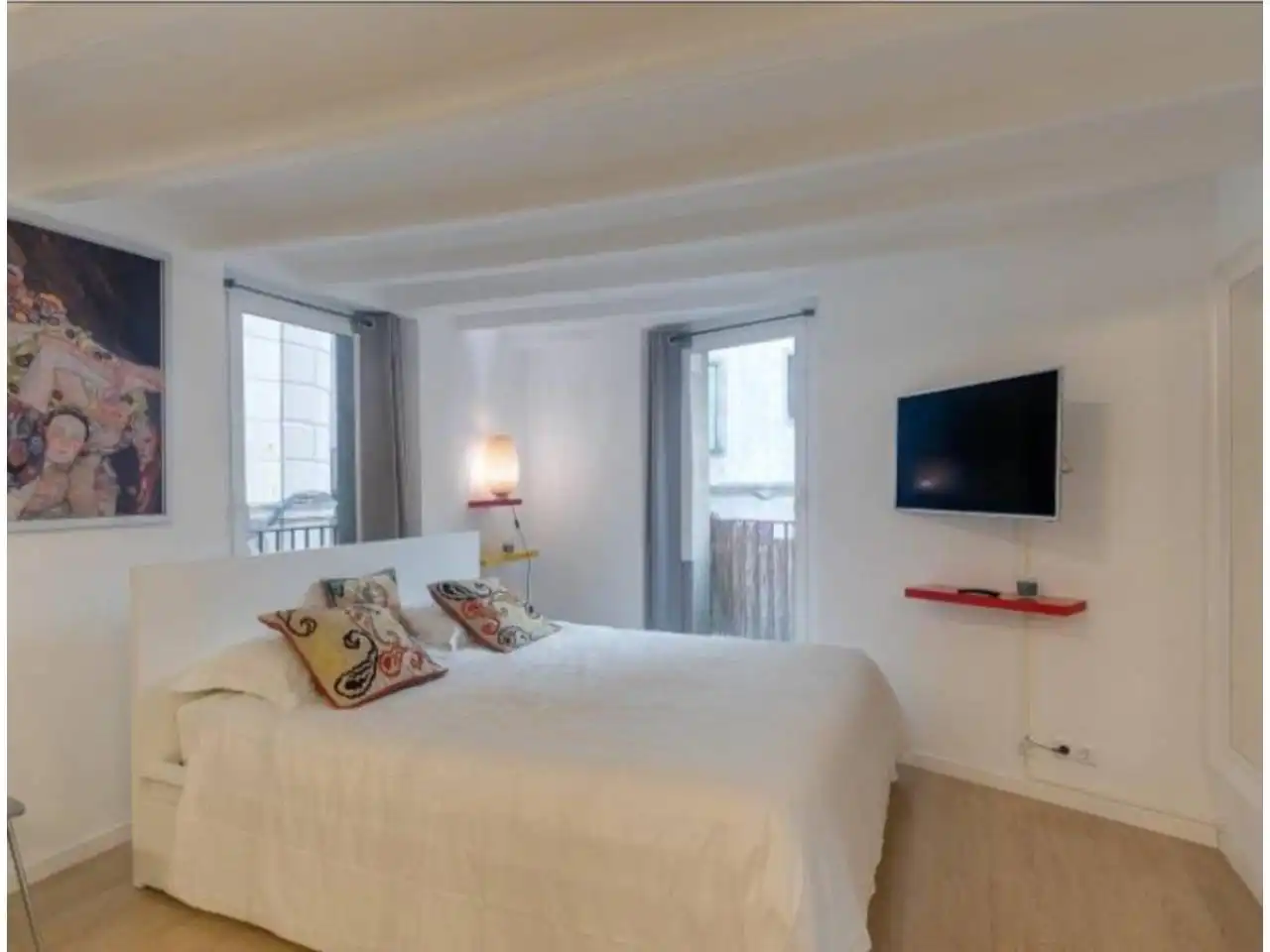 Flat with terrace for sale in Calle  dels Codols