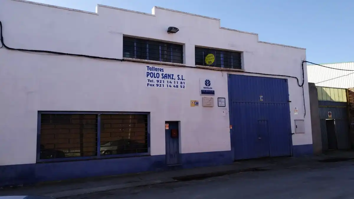 Nave industrial en venta en Calle CAMINO CEMENTERIO, 7, Cuéllar