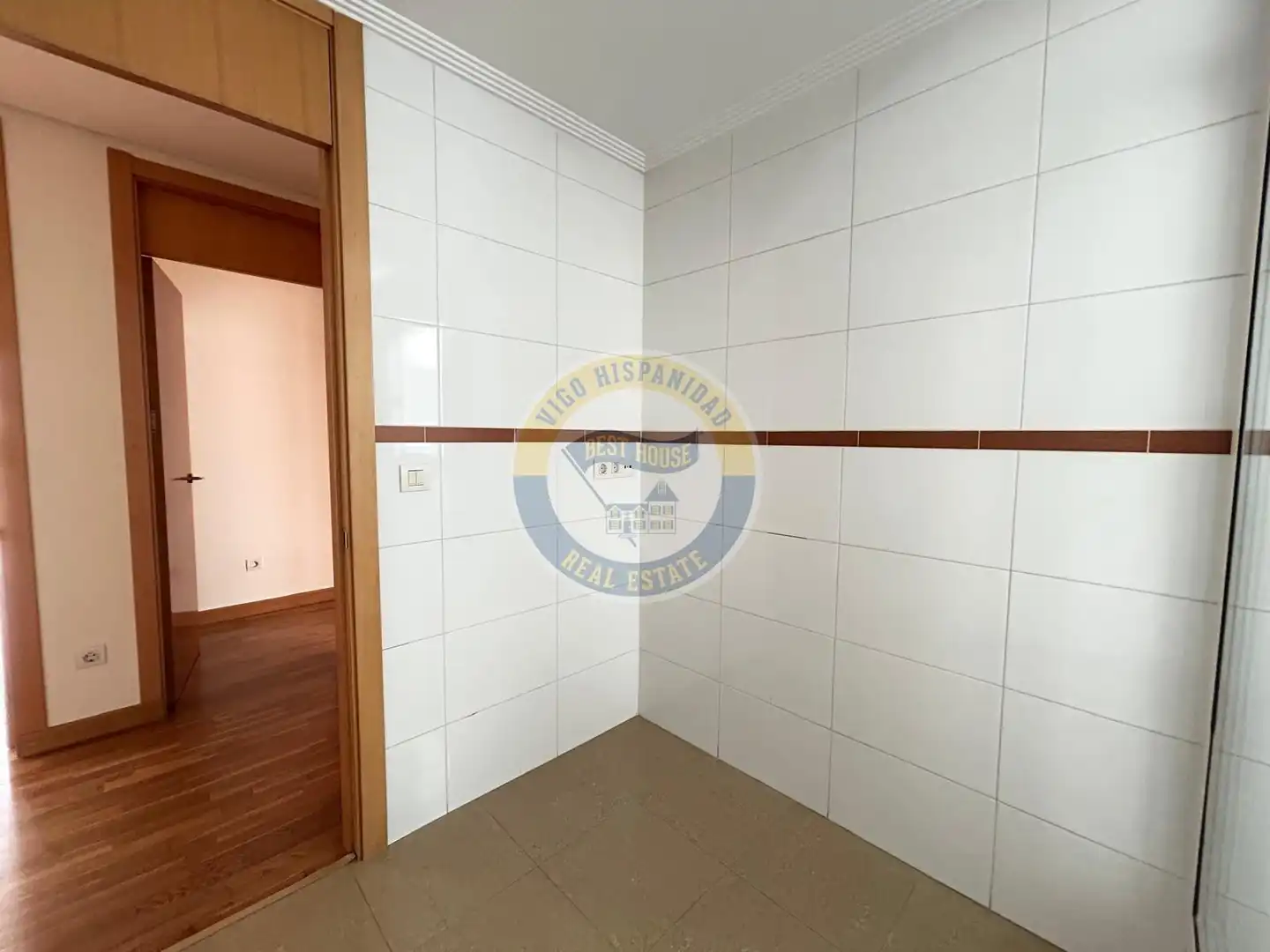 Apartments for sale in Vigo   with Heating and Storage room