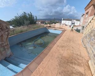 Piscina de Casa o xalet en venda en El Vendrell amb Calefacció i Terrassa