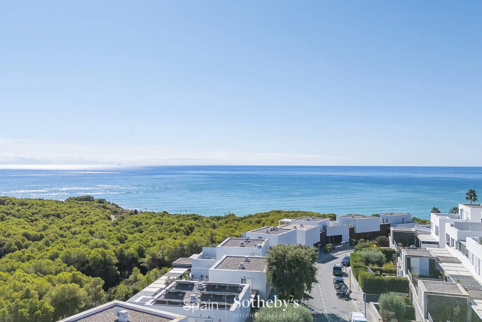 Vista exterior de Apartament en venda en Sant Pere de Ribes amb Aire condicionat, Jardí privat i Terrassa