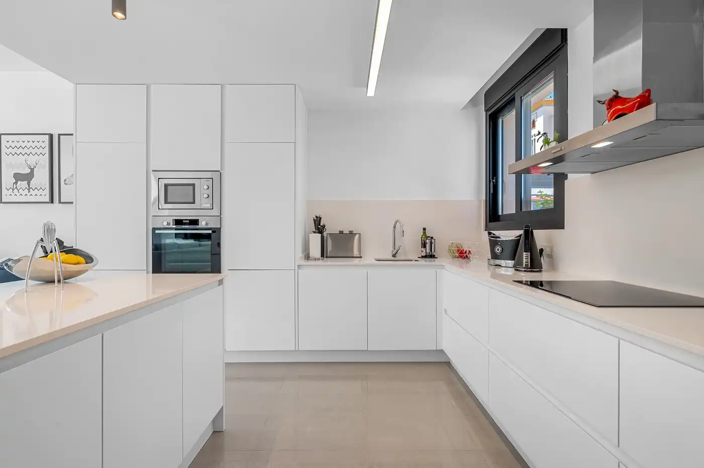 Cocina de Casa o chalet en venta en Guardamar del Segura con Calefacción, Jardín privado y Terraza