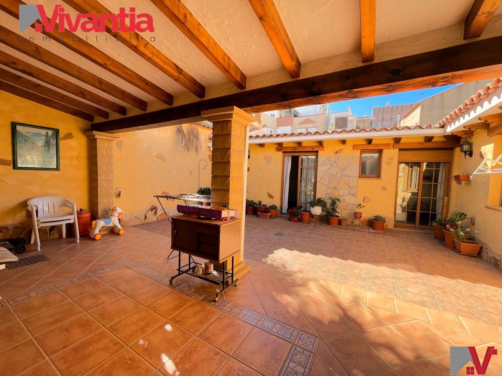 Exterior view of Single-family semi-detached for sale in Puerto Lumbreras  with Air Conditioner, Parquet flooring and Terrace