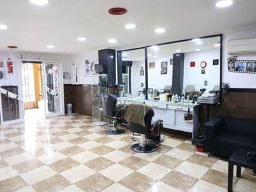 Local comercial en venda a Cerro - Amate