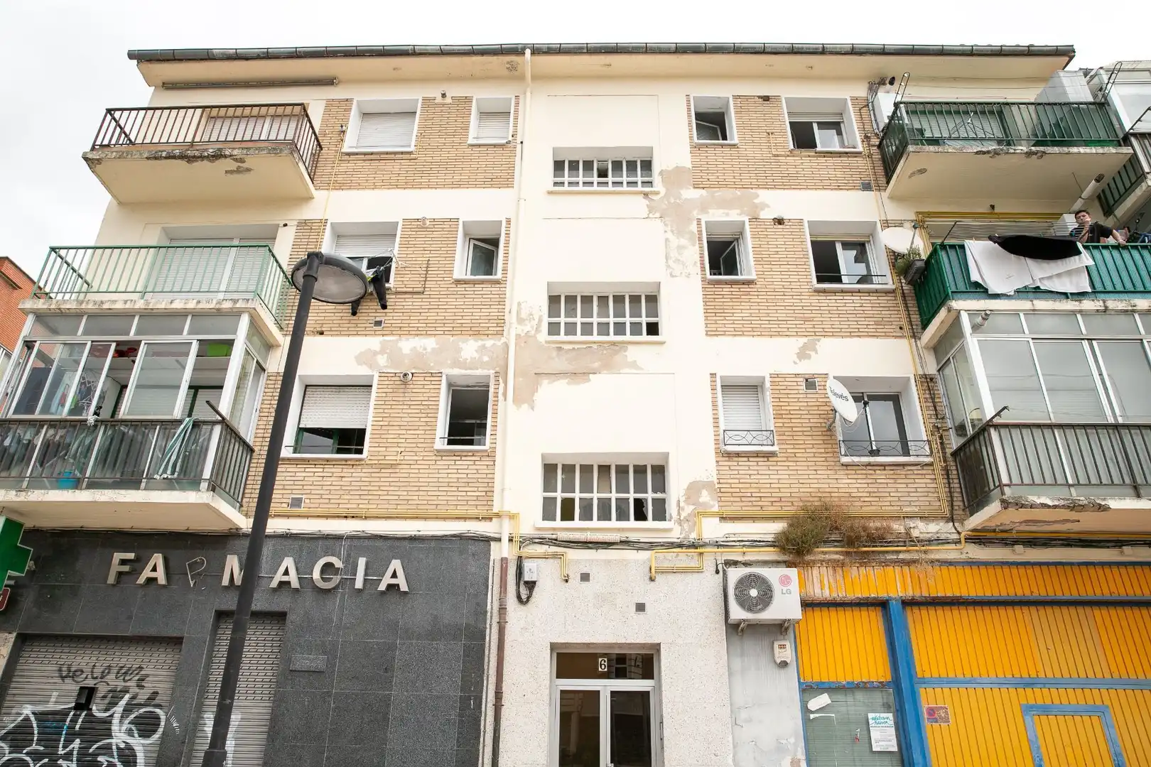 Vista exterior de Piso en venta en Orkoien con Calefacción