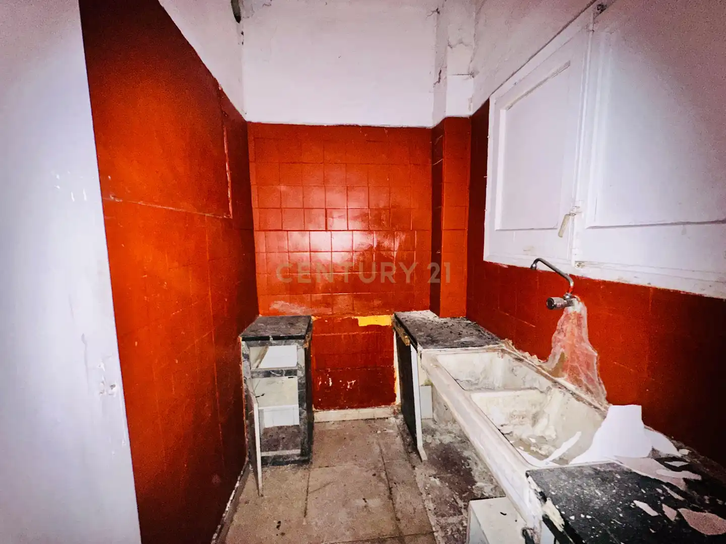 Kitchen of Flat for sale in Sabadell