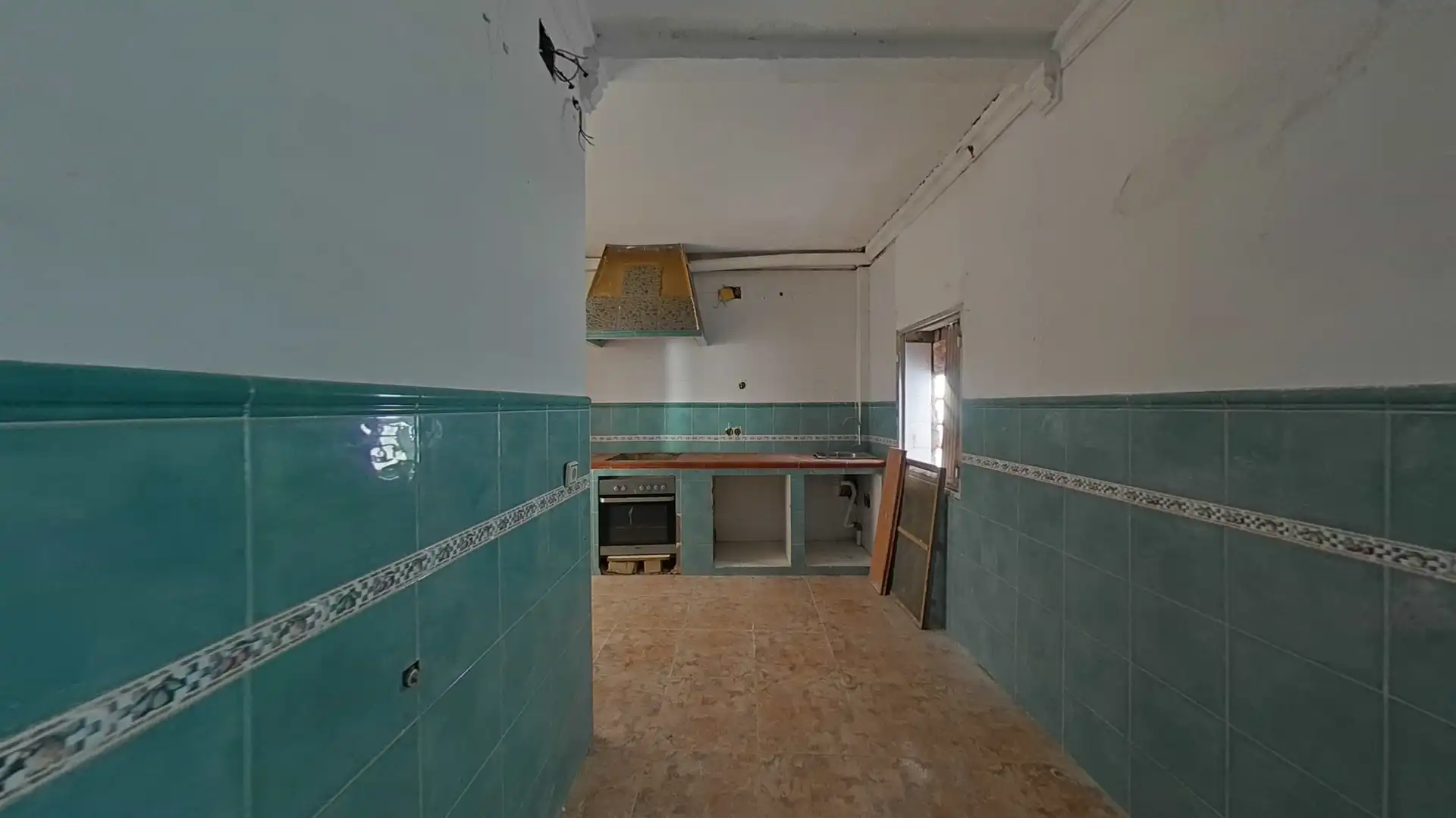Cocina de Casa adosada en venta en Villanueva del Río y Minas con Jardín privado y Terraza