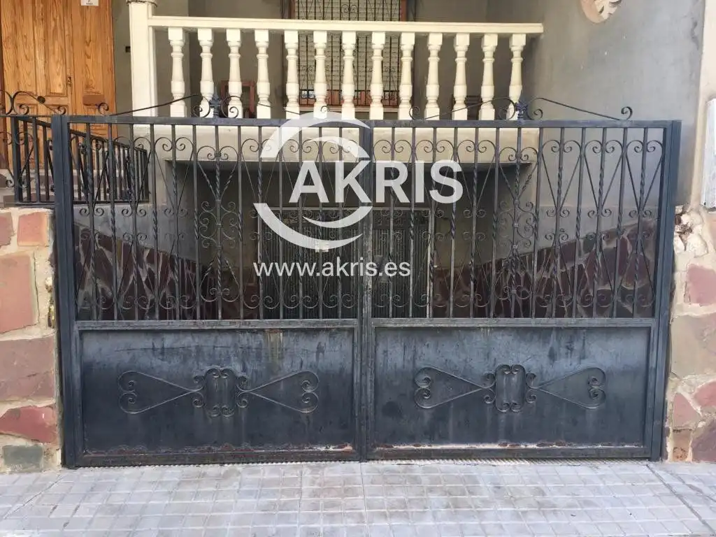 Villa zum Verkauf in Calle San Vicente, imagen 2