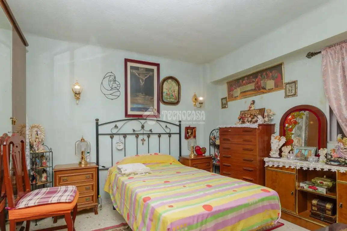Schlafzimmer von Wohnung zum Verkauf in Madrid mit Heizung und Balkon