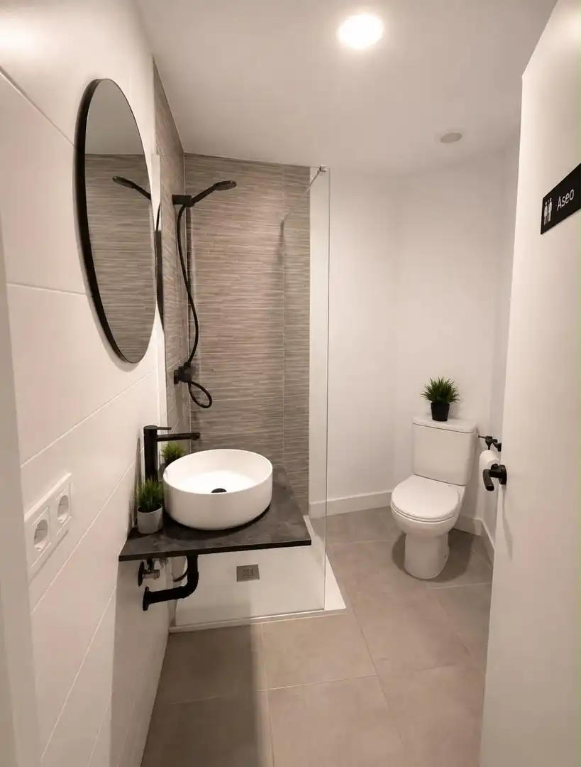 Badezimmer von Wohnung zum Verkauf in Alicante / Alacant mit Klimaanlage und Möbliert