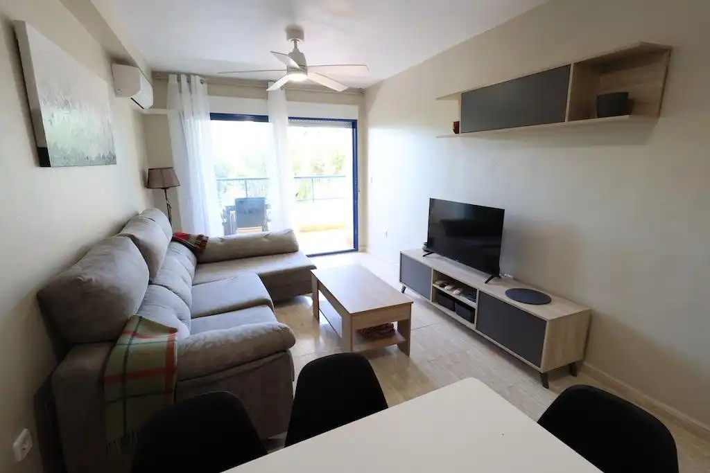 Sala de estar de Apartamento de alquiler en Orihuela con Aire acondicionado, Amueblado y Balcón