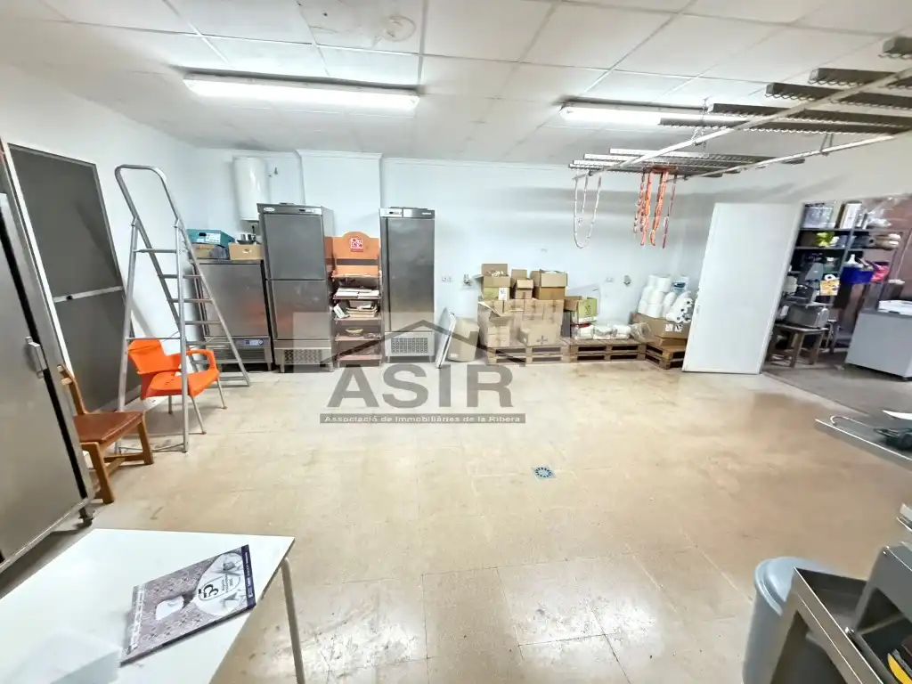 Local en venta en L'Alcúdia