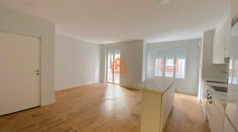 Foto 2 de Apartament de lloguer a Juan Madrazo, Centro Ciudad, León