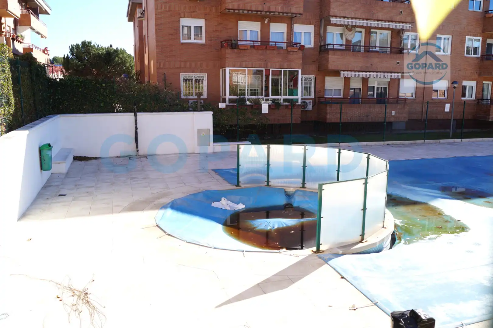 Swimming pool of Study for sale in Villalba Estación